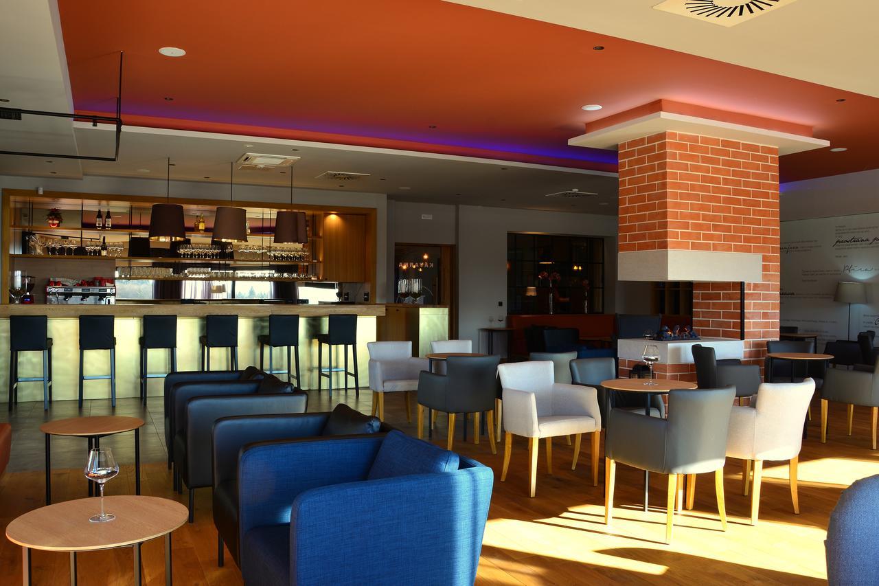 Hotel Dolenjc 노보메스토 외부 사진